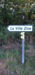 Caroline-TONOLI-flechage-La-Ville-Zine-Portes-Ouvertes-02-07-2022